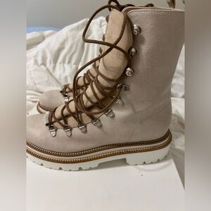 Peserico Beige Lace-Up Women's Boots Size 39